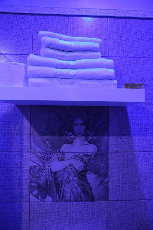 Отели для свиданий Anadi Hotel Boutique Брашов-18