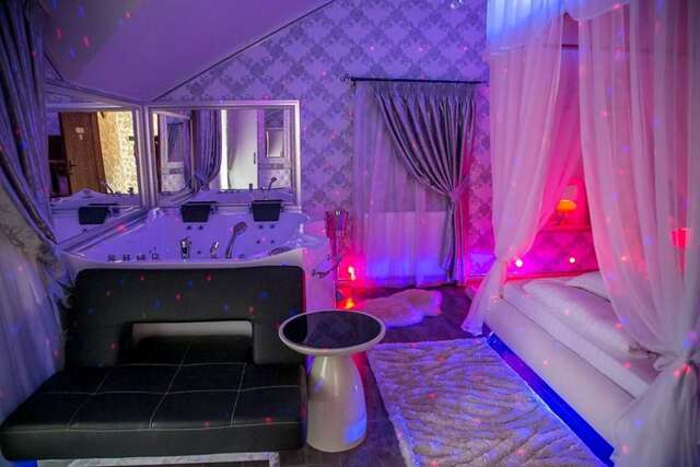 Отели для свиданий Anadi Hotel Boutique Брашов-4