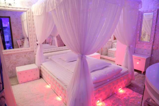 Отели для свиданий Anadi Hotel Boutique Брашов-30