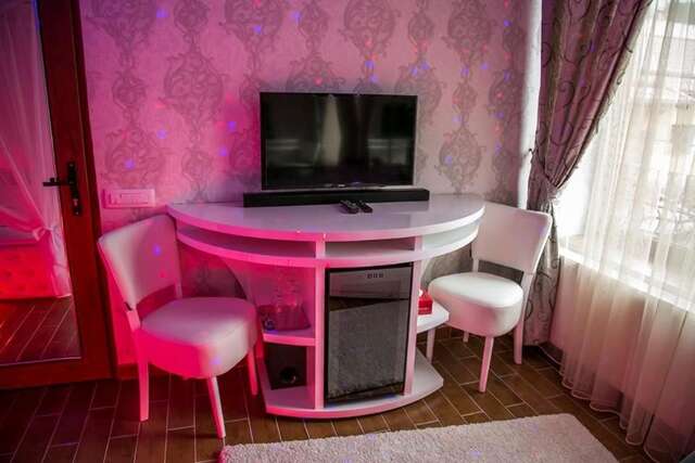 Отели для свиданий Anadi Hotel Boutique Брашов-5